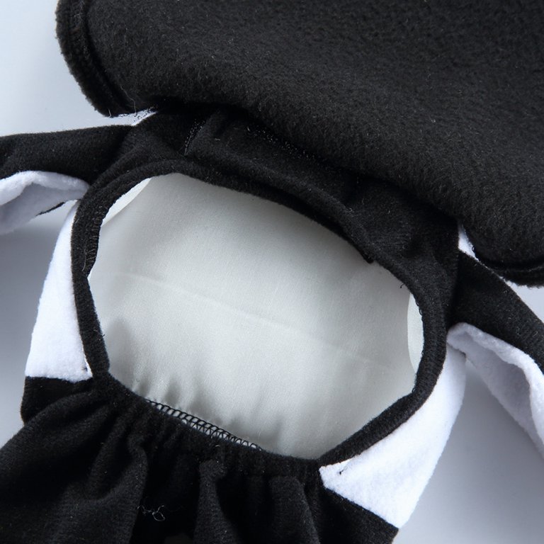 Détails de notre déguisement pingouin pour chat et chien