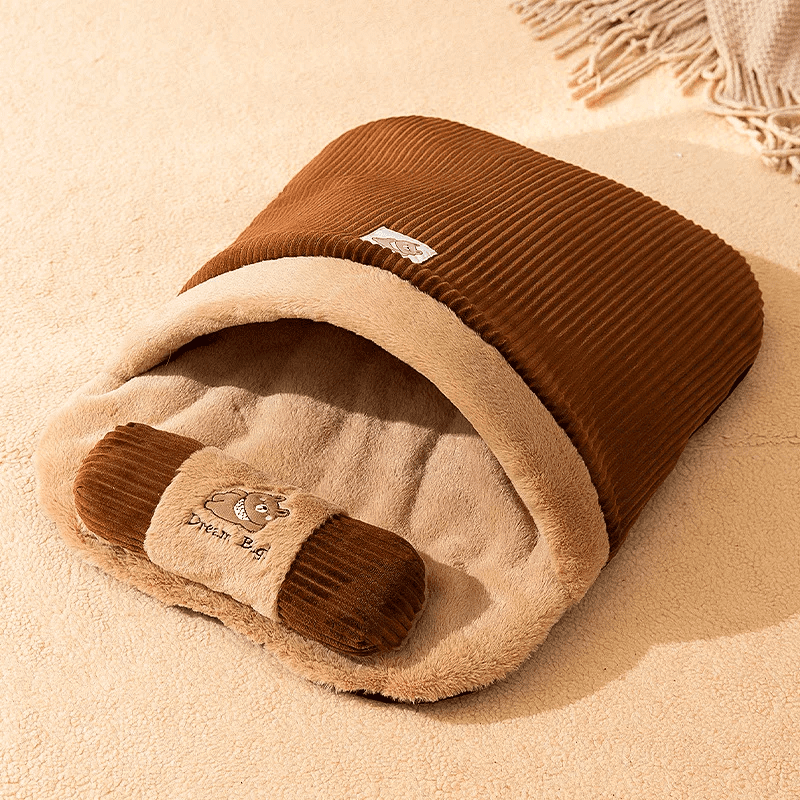 Lit sac de couchage marron pour chat