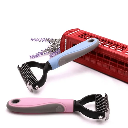 Brosse bleue et rose pour chien et chat