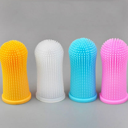 Différents coloris de notre brosse à dents en silicone pour chien