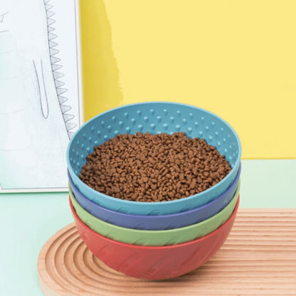 Différents coloris de notre bol à lécher pour chien