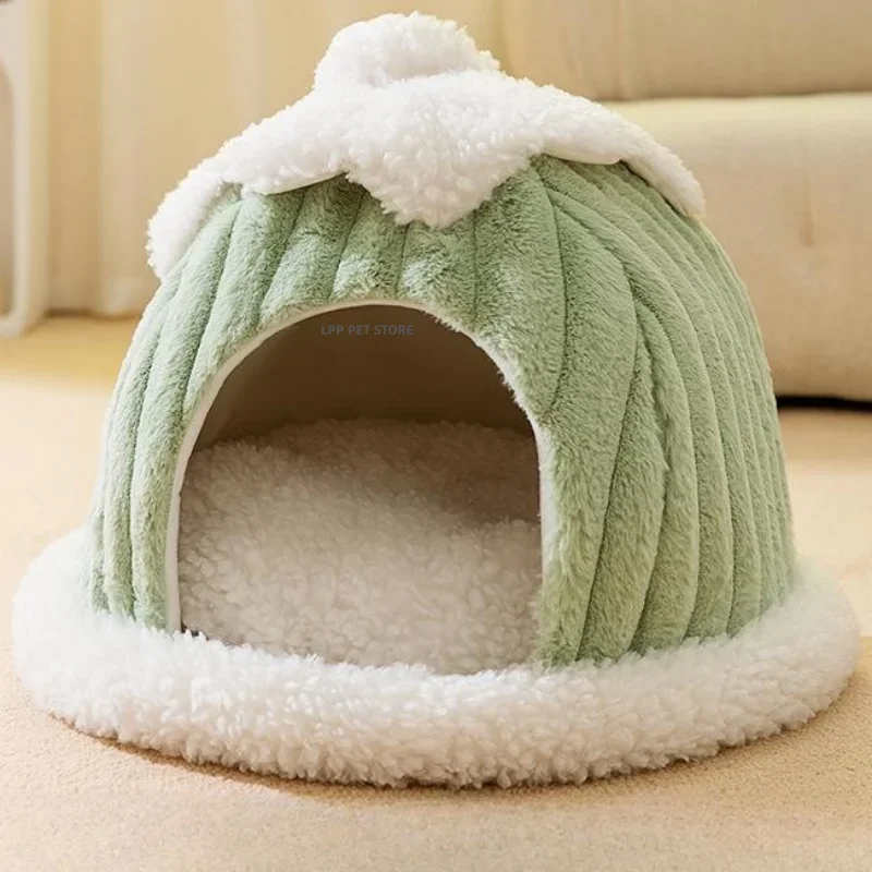 Couchage vert hivernal et doux pour chat