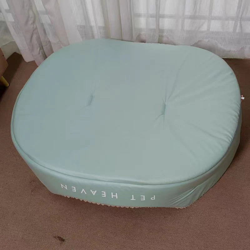 Dessous du lit paradis pour chien