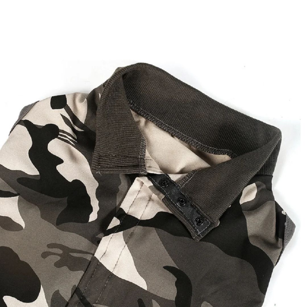 Détails du col de notre vêtement anti-léchage pour chien