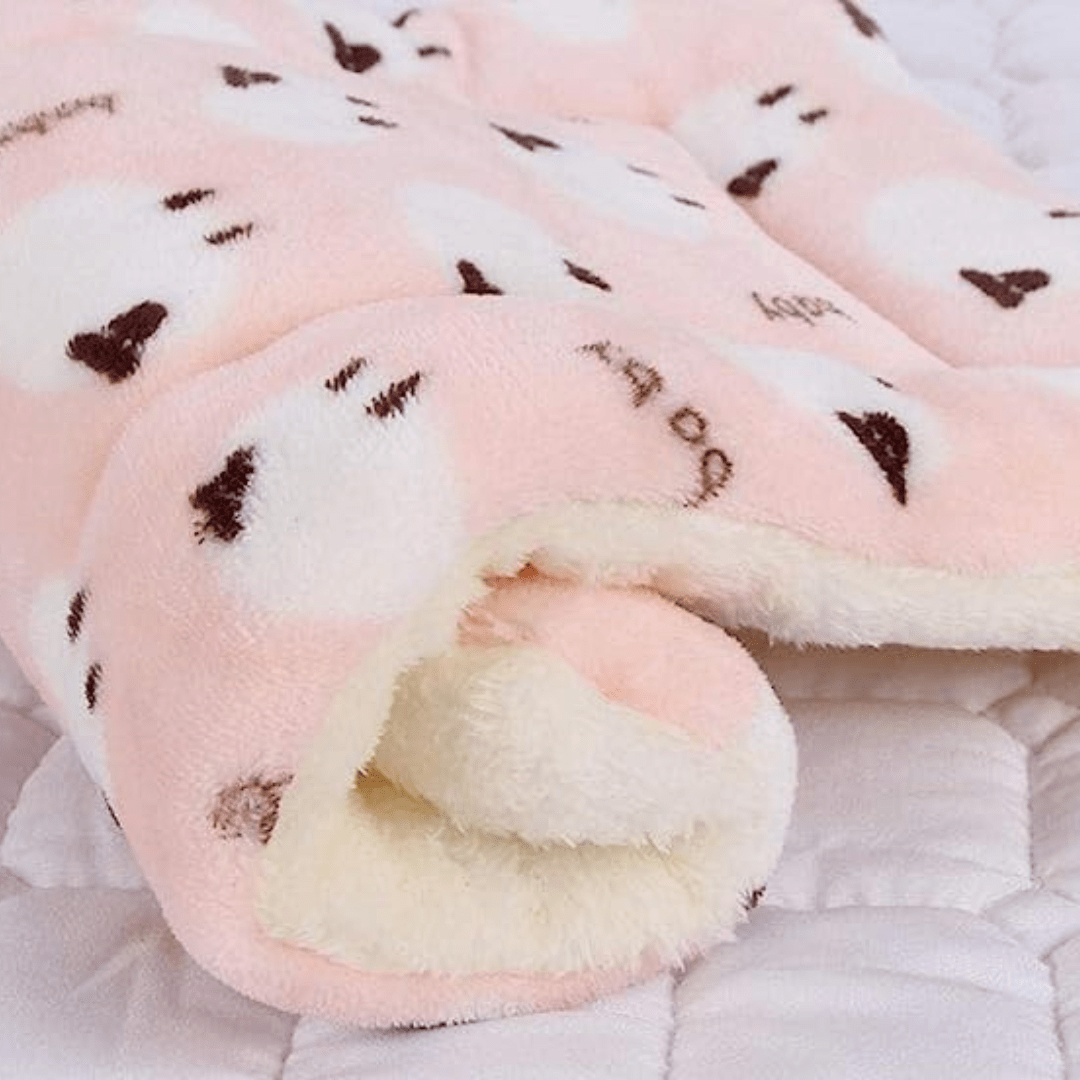 Tapis de couchage avec des motifs "moutons" pour animaux