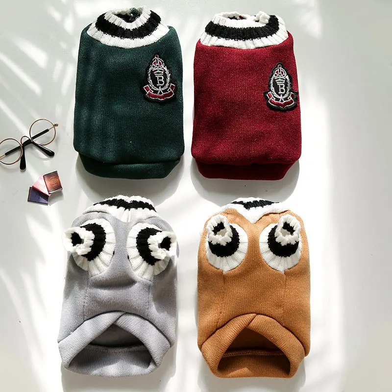 Pull style Collège pour chien conçu avec des matériaux de qualité supérieure