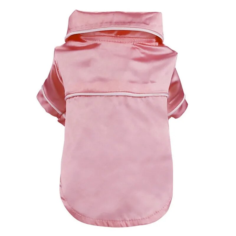 Pyjama en soie rose pour chien