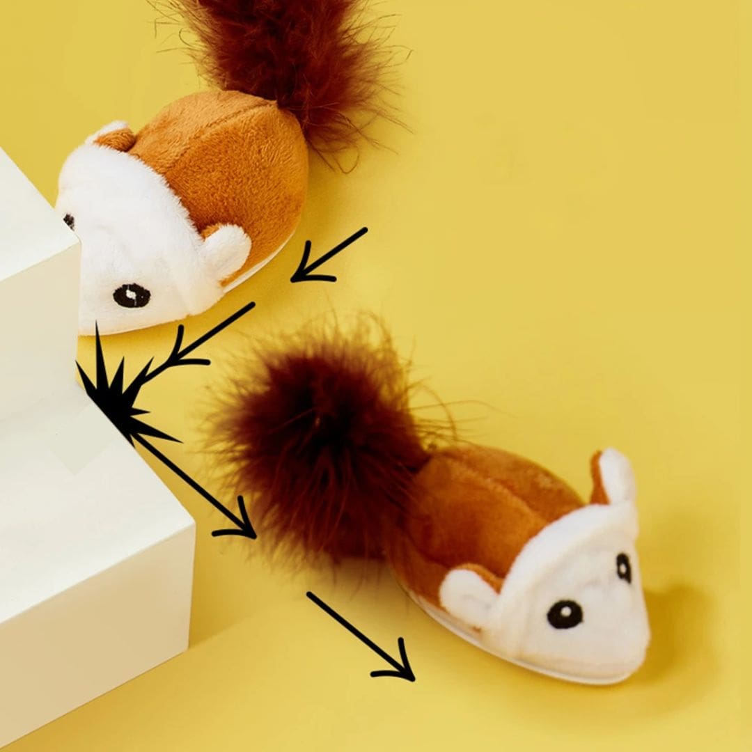 Souris interactive pour chat qui se dirige toute seule