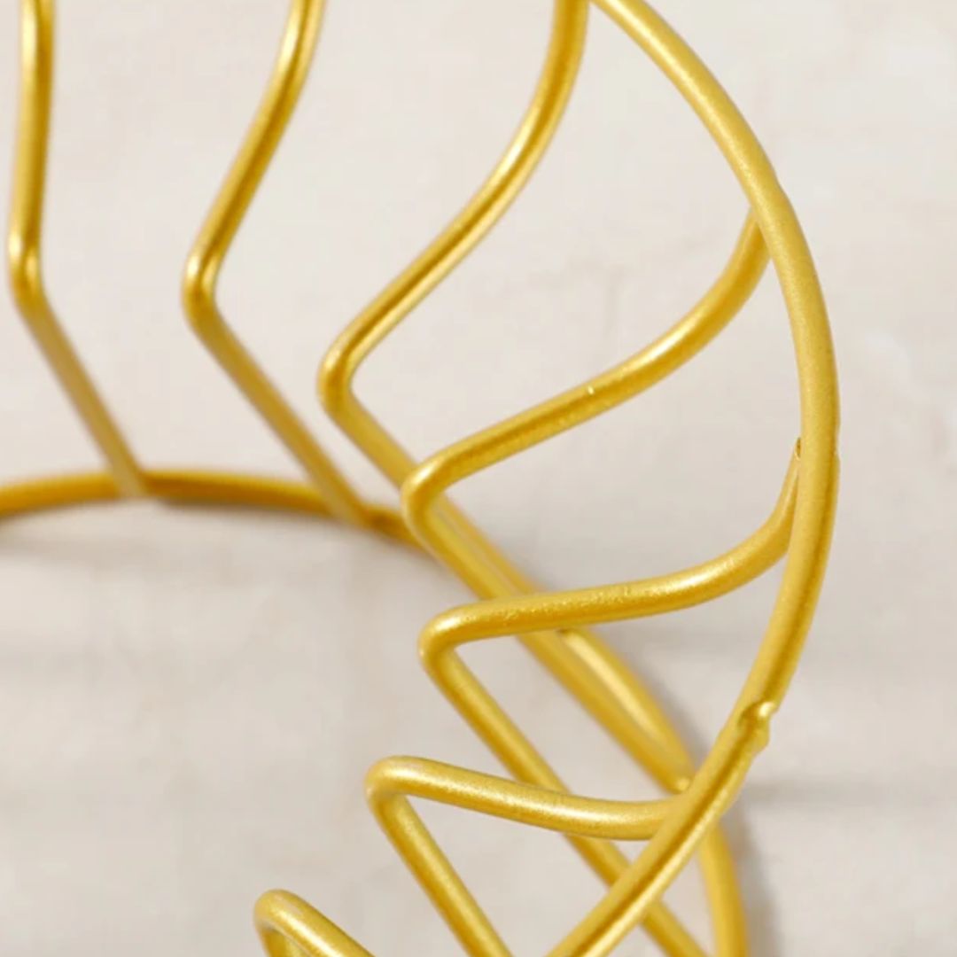 Support doré de notre gamelle suélevée