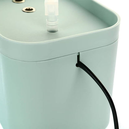 Fontaine à eau pour chat alimenté électriquement